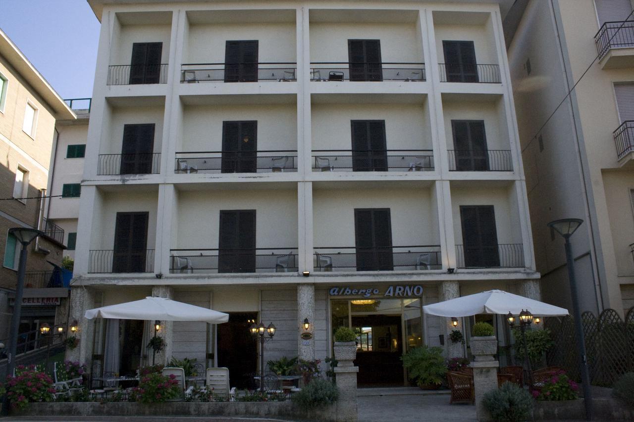 Hotel Arno Chianciano Terme Exterior foto